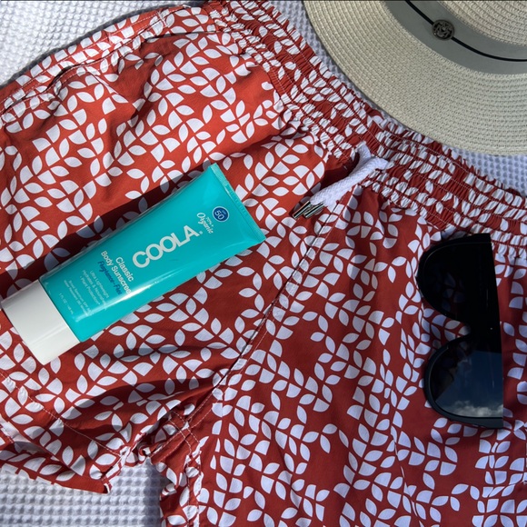 IMPECCABLE CONDITION! * swim trunks! - Picture 2 of 10